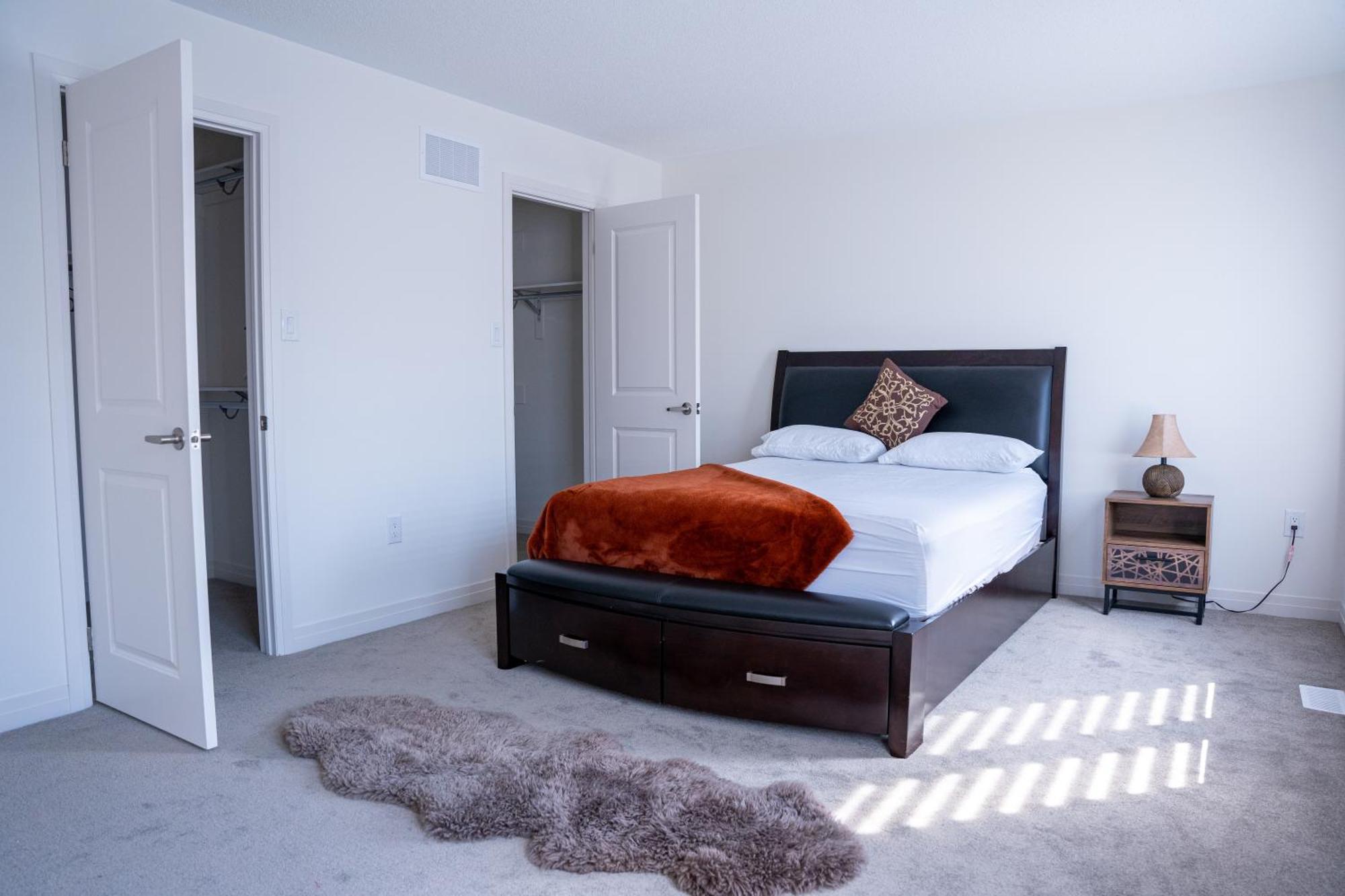 Modern 4Br House In Barrie! Villa Exterior photo